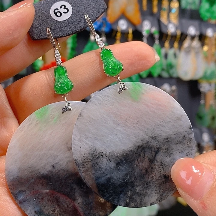 大***炁翡翠未镶嵌耳饰翡翠