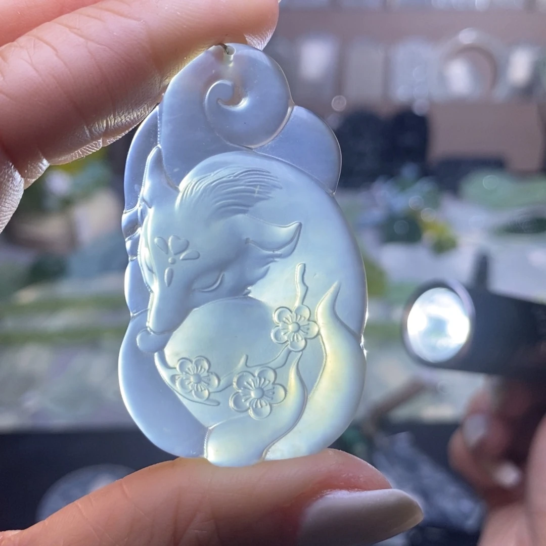 球***玉蛇纹石玉未镶嵌颈饰