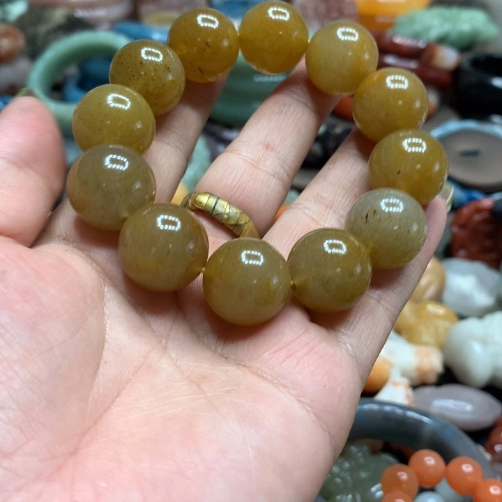 万***心石英质玉（黄龙玉）合金颈饰