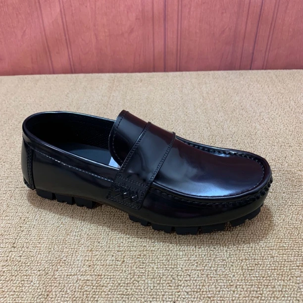 广州春季新款纯皮豆豆男鞋！21-223