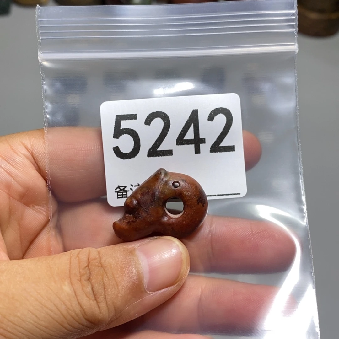岫岩河磨玉（透闪石质玉）未镶嵌颈饰小*?