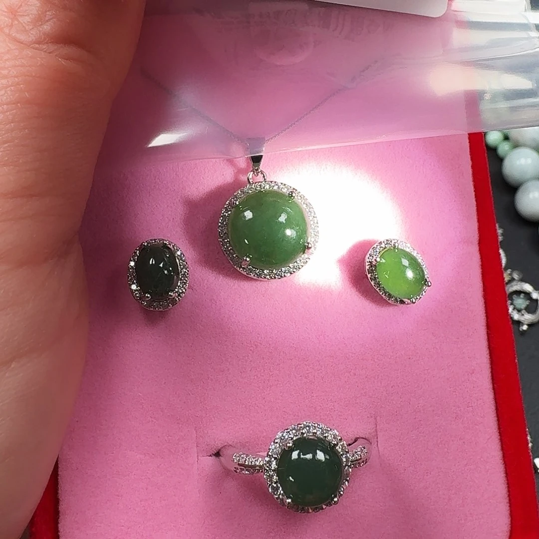 翡翠耳饰未镶嵌天然A货翡翠7705