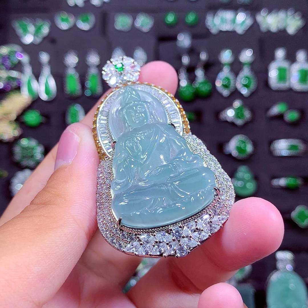 颈饰未镶嵌翡翠天然