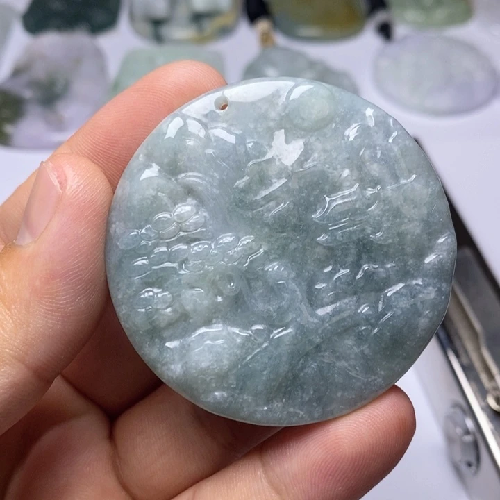 颈饰未镶嵌翡翠翡翠