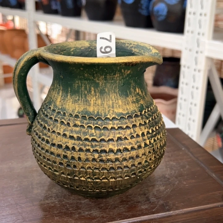 8.8-1微瑕土陶小茶壶金