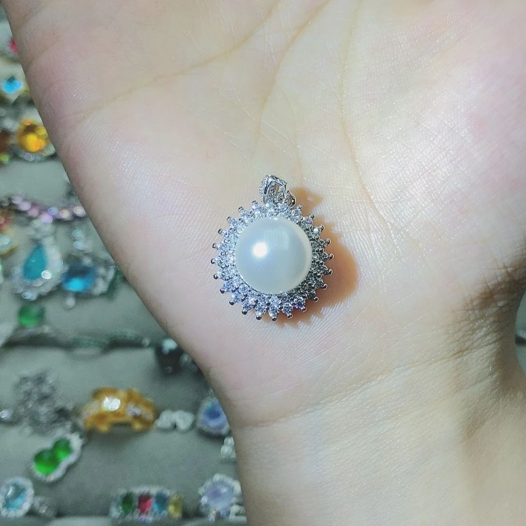 【闪购商品】银S925镶嵌耳饰托帕石