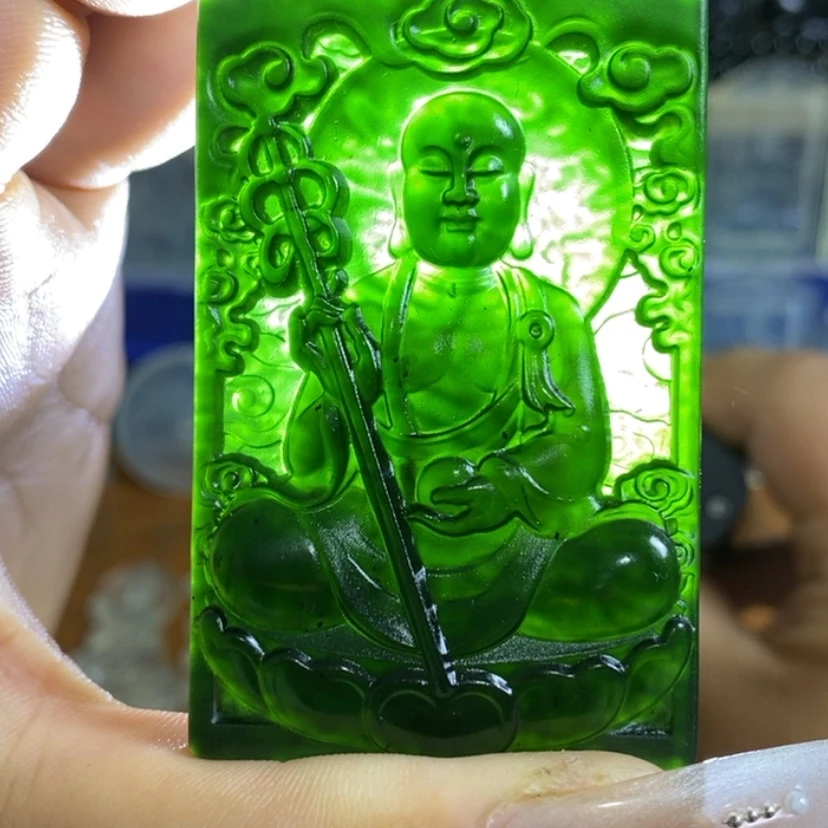 【闪购商品】蛇纹石玉未镶嵌颈饰