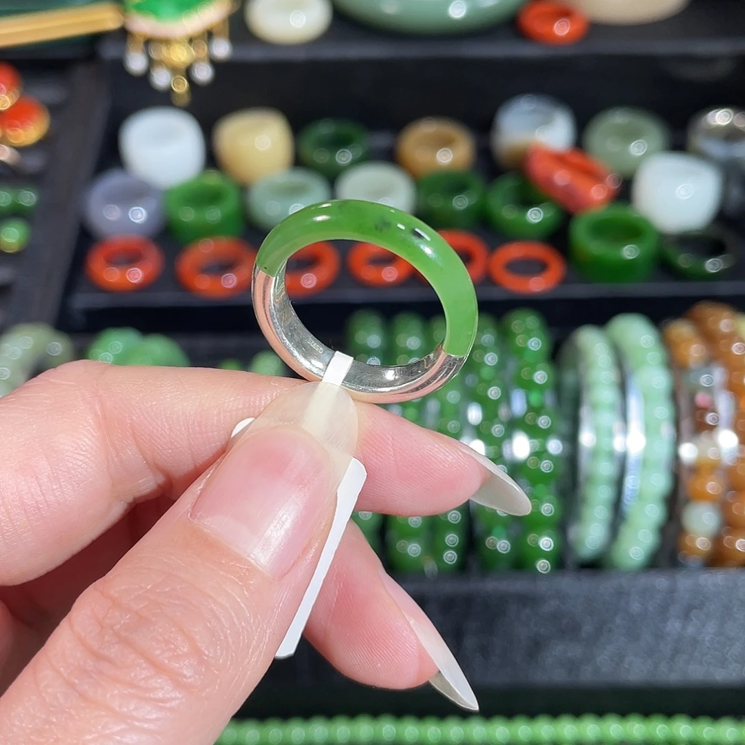 和田玉（碧玉）银S925镶嵌戒指内径18.5 碧玉果绿