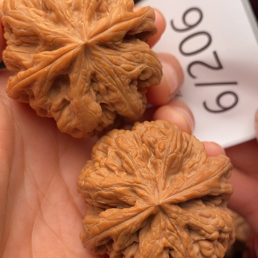 把件文玩核桃44粗筋