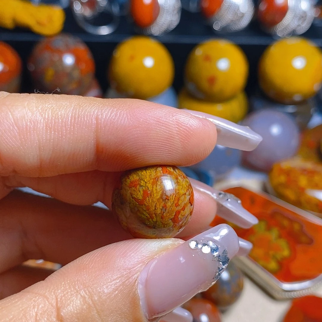 玛瑙/玉髓颈饰未镶嵌(****塞