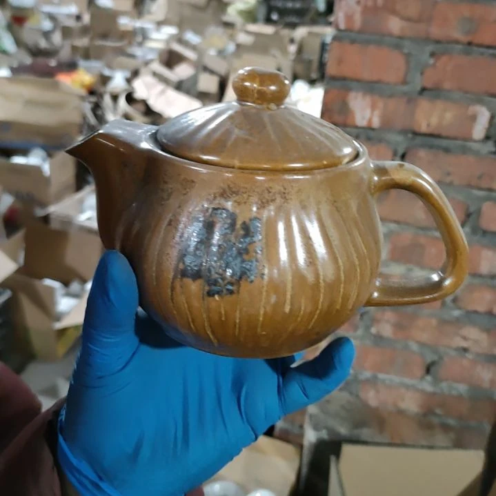 摆件陶瓷盘子碗啥都有