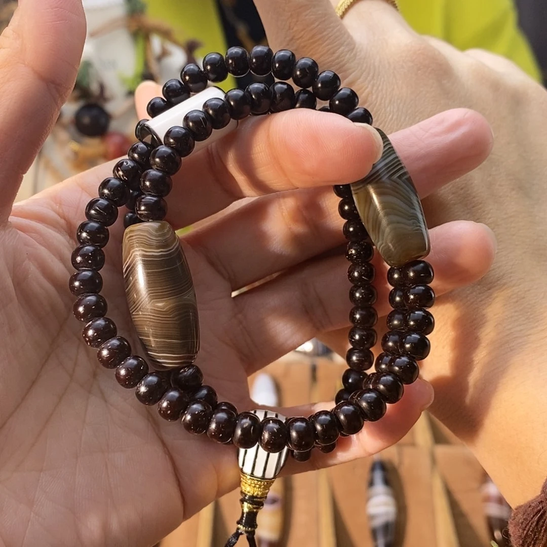 玛瑙/玉髓颈饰合金