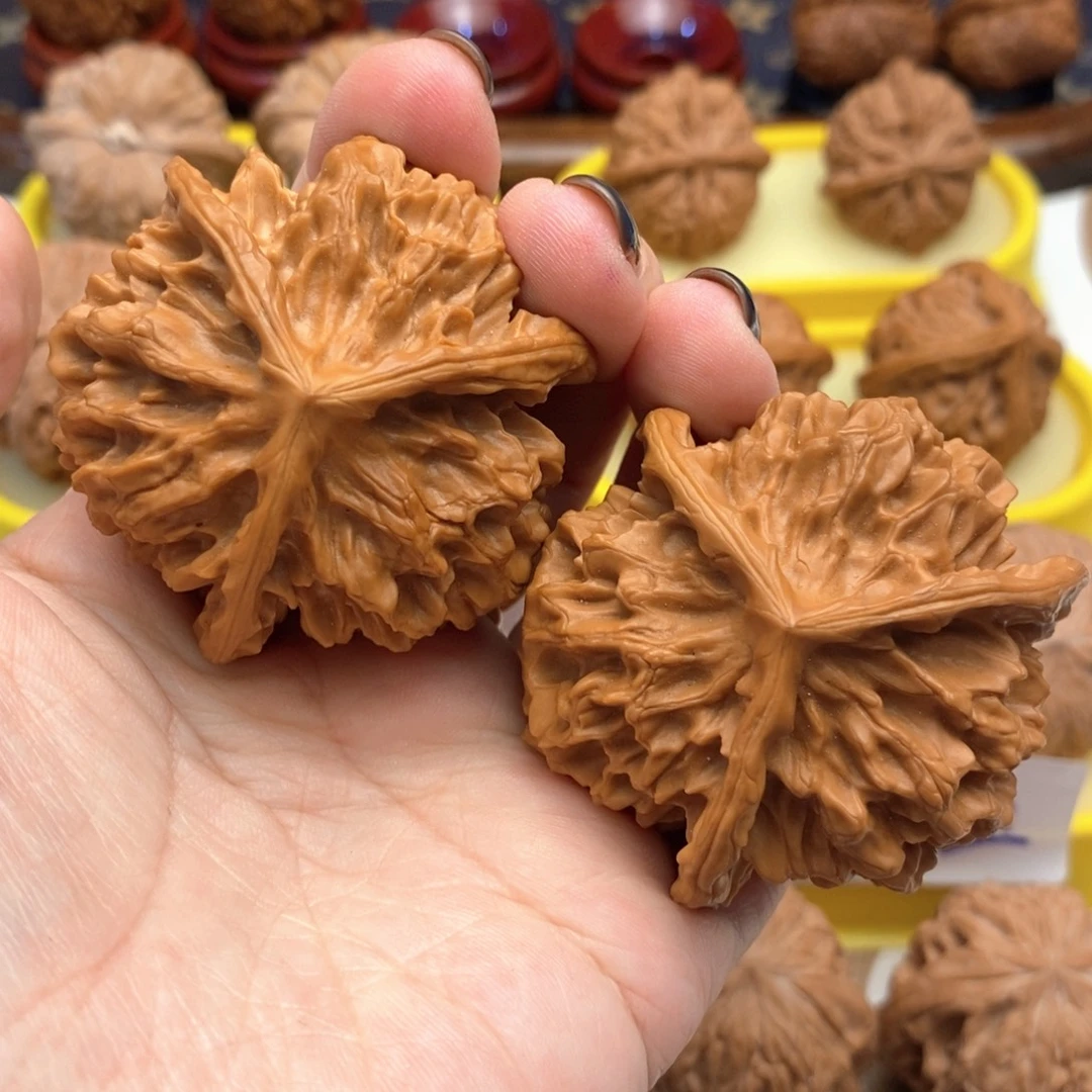 把件文玩核桃50尺帝王奔