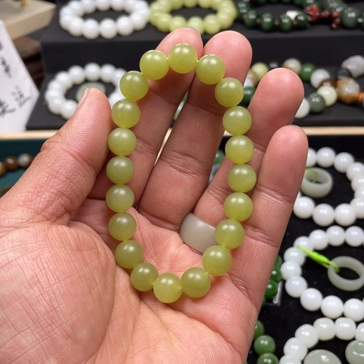 和田玉手串未镶嵌新疆若羌黄口卡10圆珠柔光