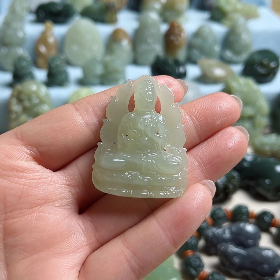 和田玉未镶嵌挂件