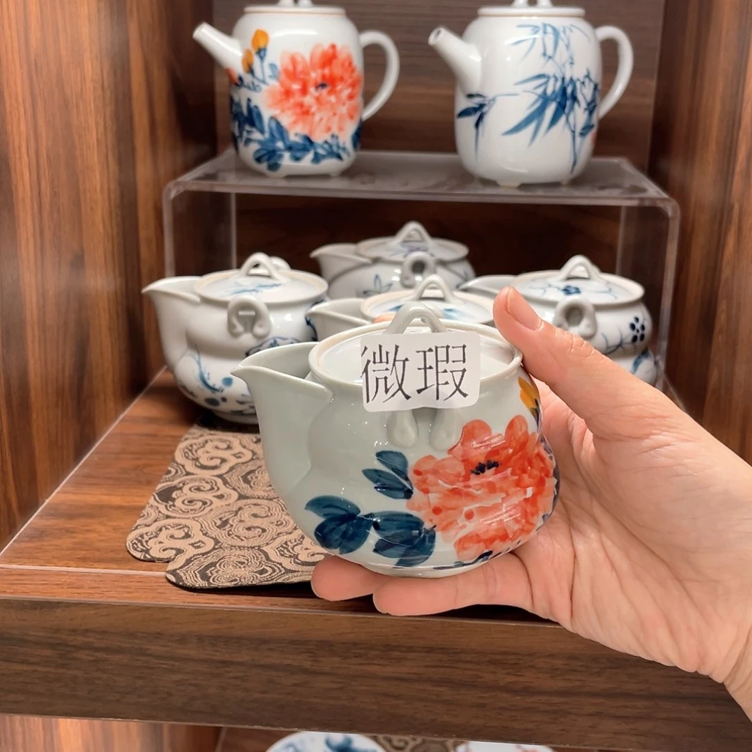 釉下手绘茶具微瑕