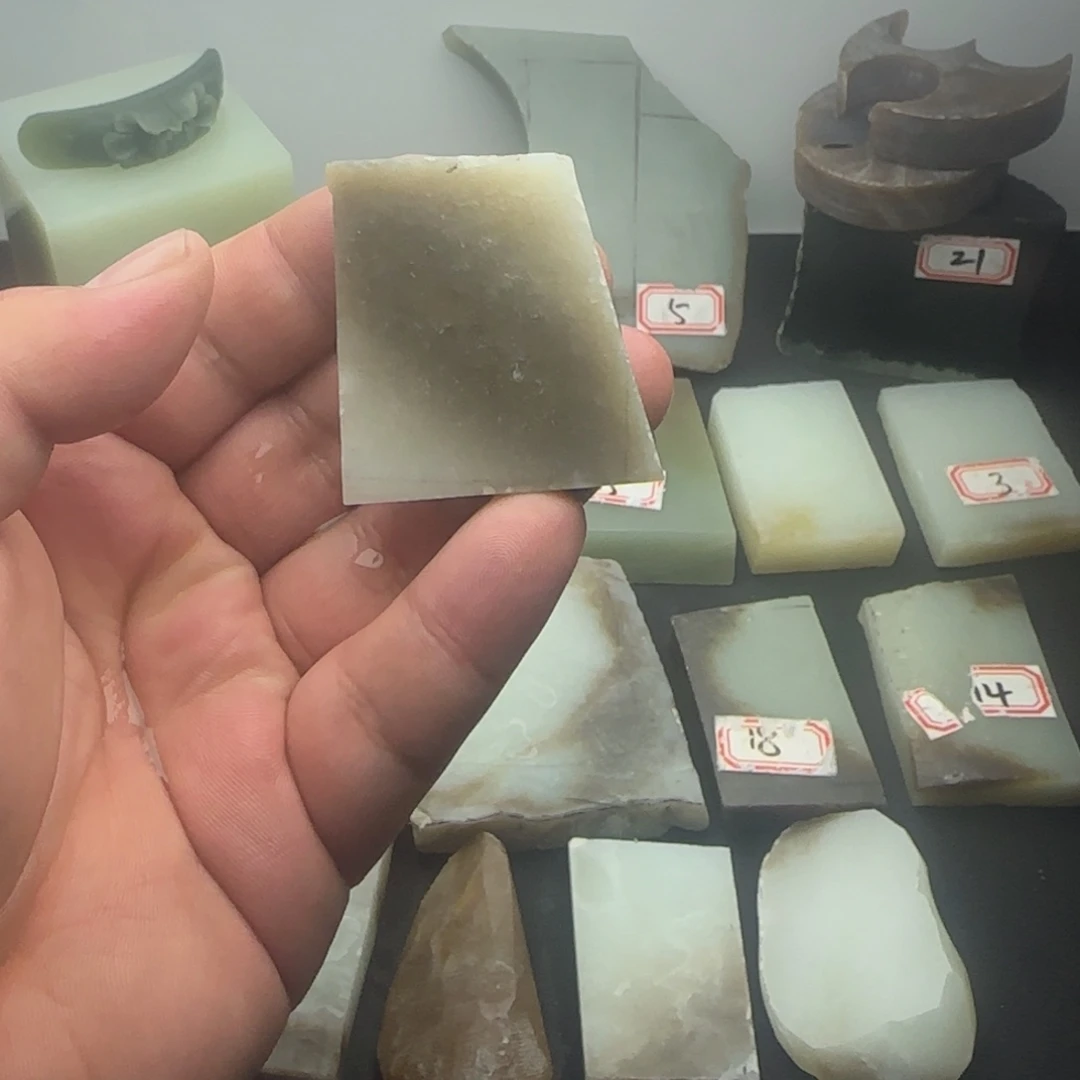 和田玉（糖玉）未镶嵌珠宝半成品