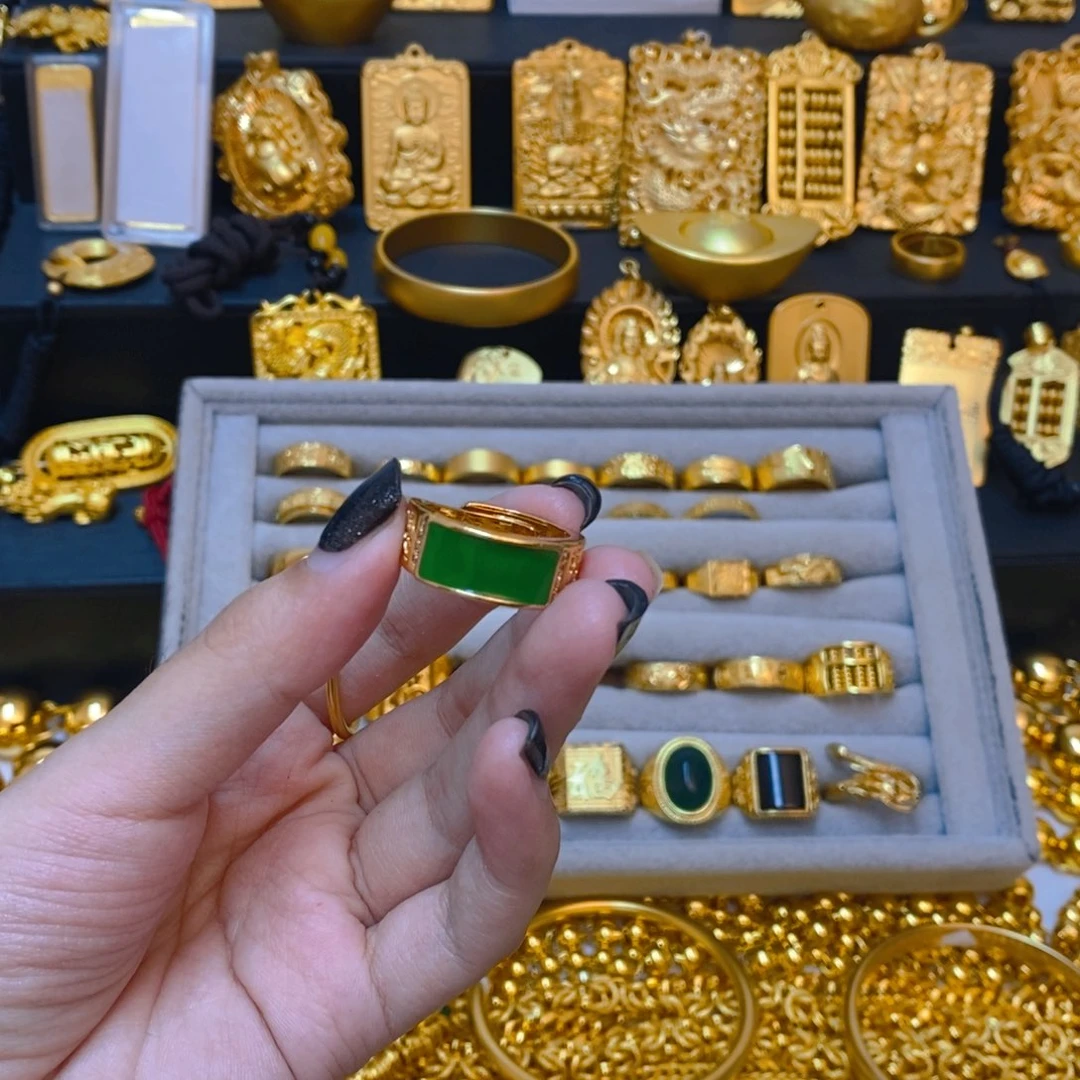 合金无饰品小绿戒指