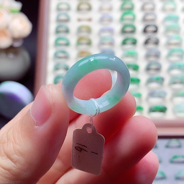 翡翠未镶嵌戒指16号