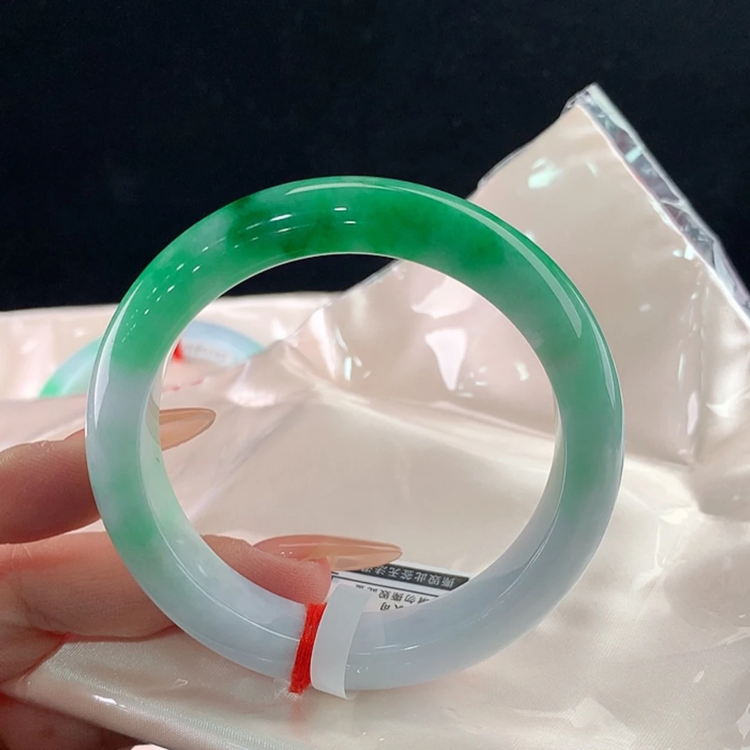 【闪购商品】未镶嵌手镯翡翠55.8，55/56