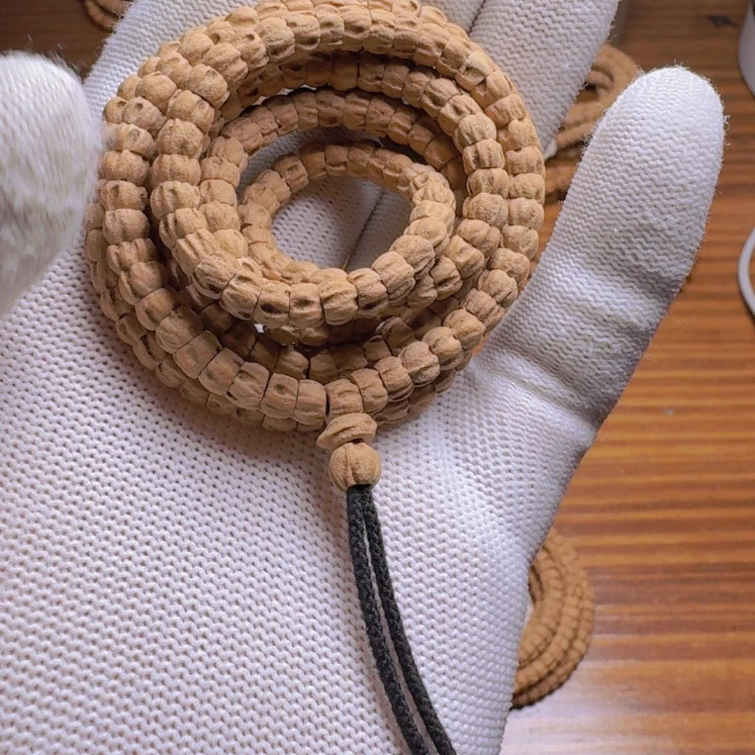 C***c柏香籽/百香籽吊坠