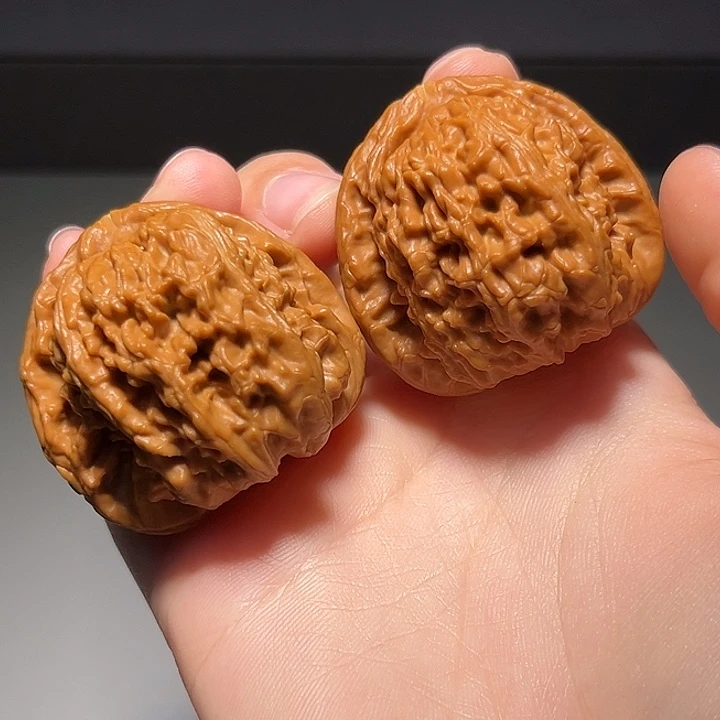 文玩核桃把件白狮子388