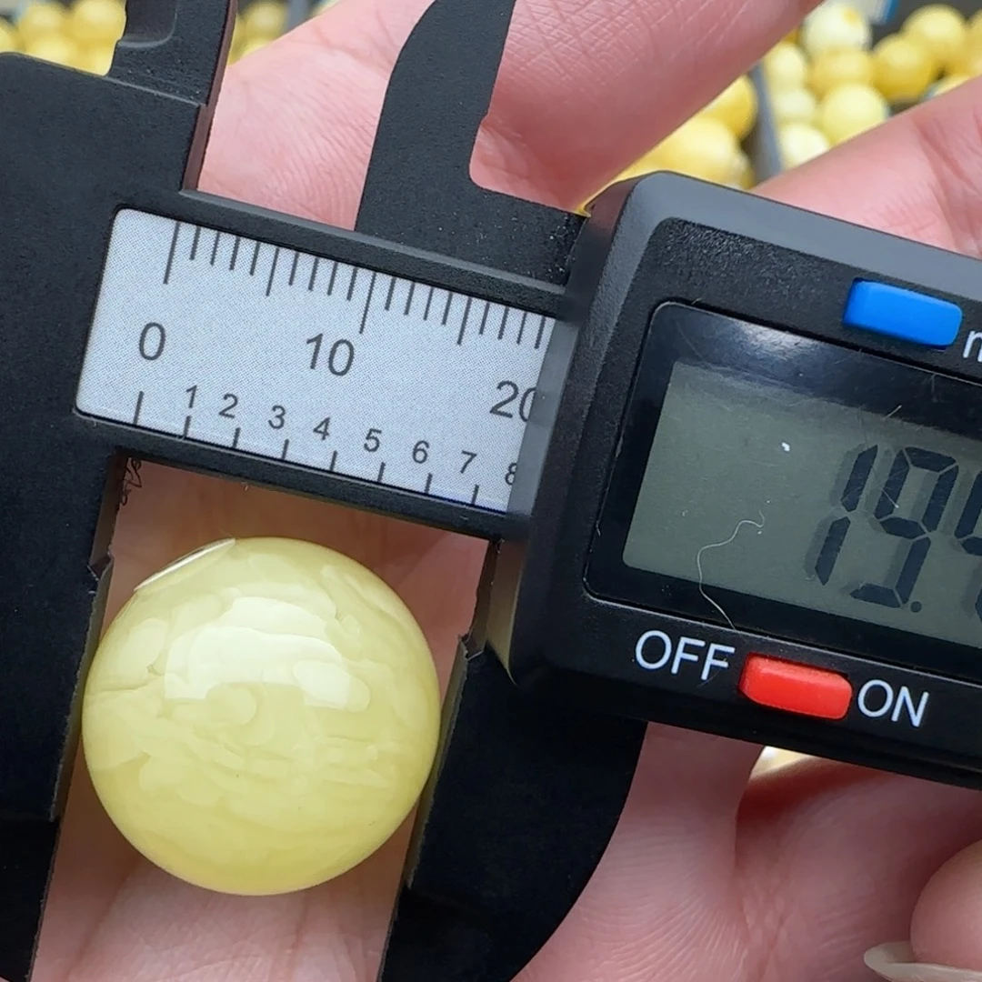 蜜蜡未镶嵌裸石白花珠子