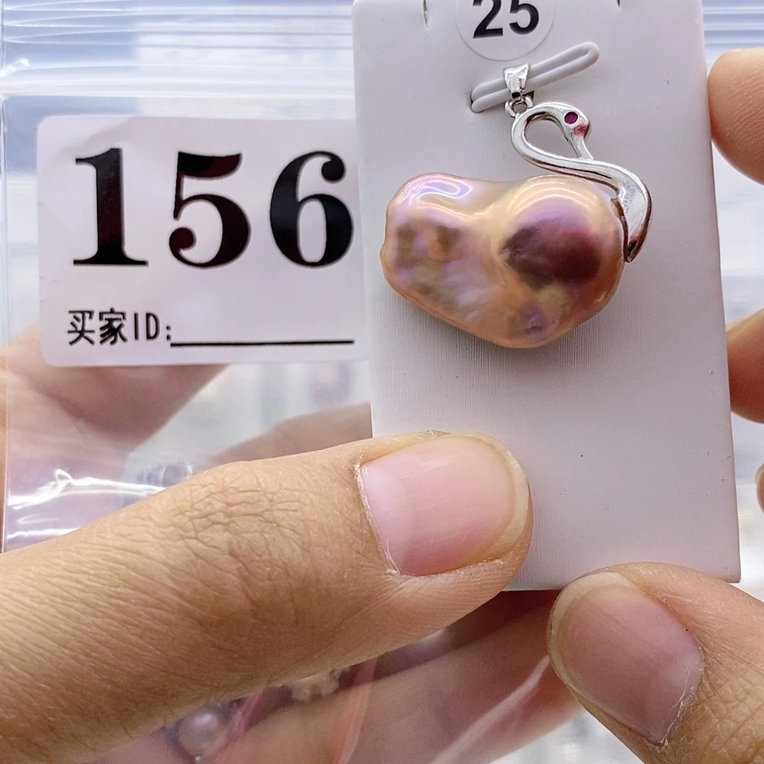 钛钢颈饰淡水珍珠