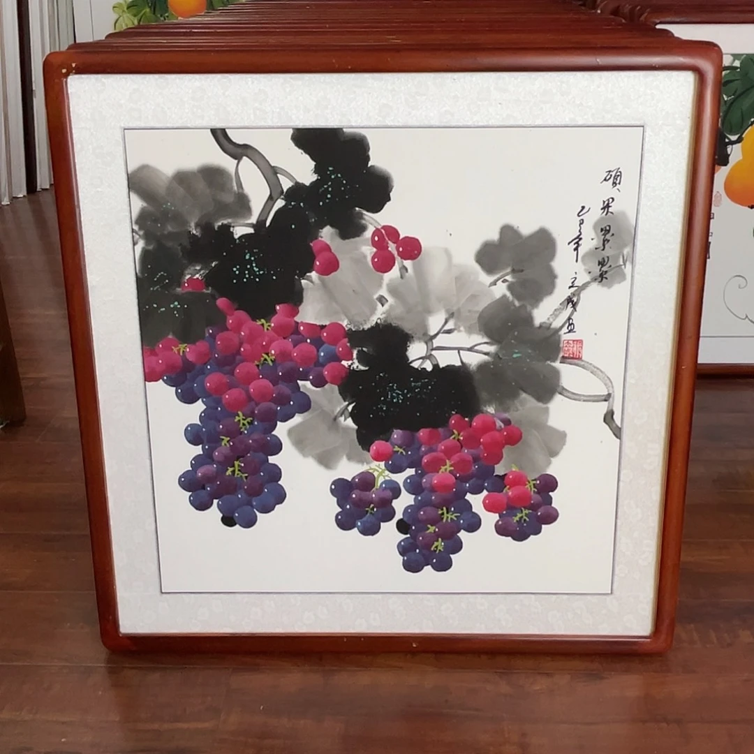 国画带框尺寸63*63厘米