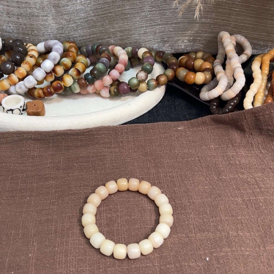 菩提根/象牙果吊坠734卡12微瑕