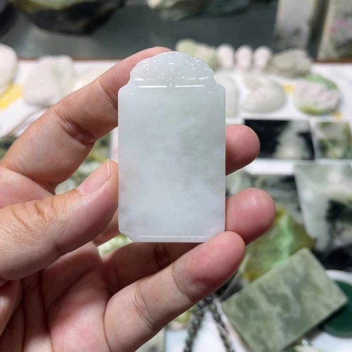 未镶嵌独山玉颈饰