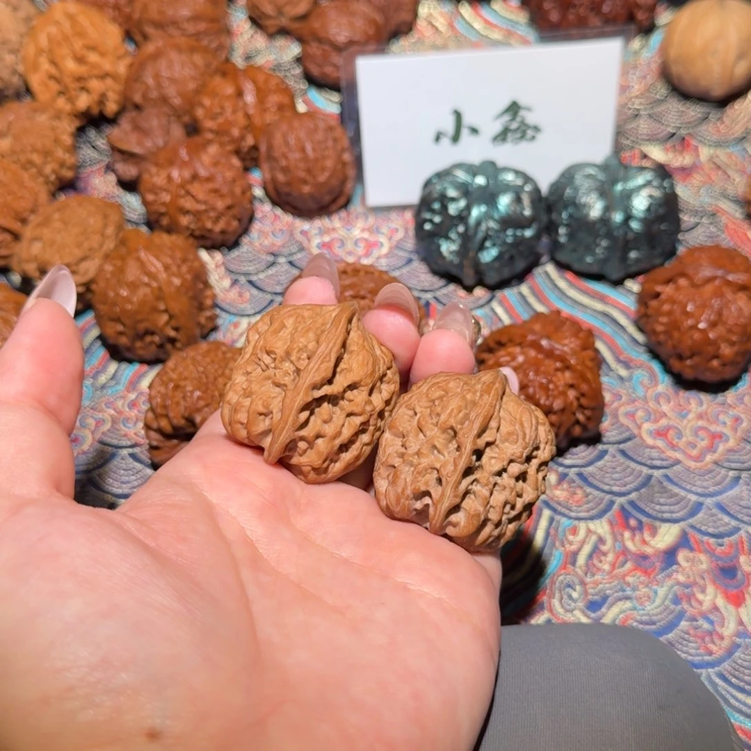 文玩核桃把件2281号35西北将军膀文玩核桃