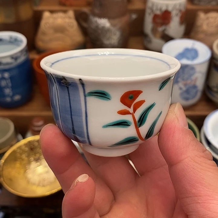 中古物品默认微瑕，谨慎参拍，满18包邮！