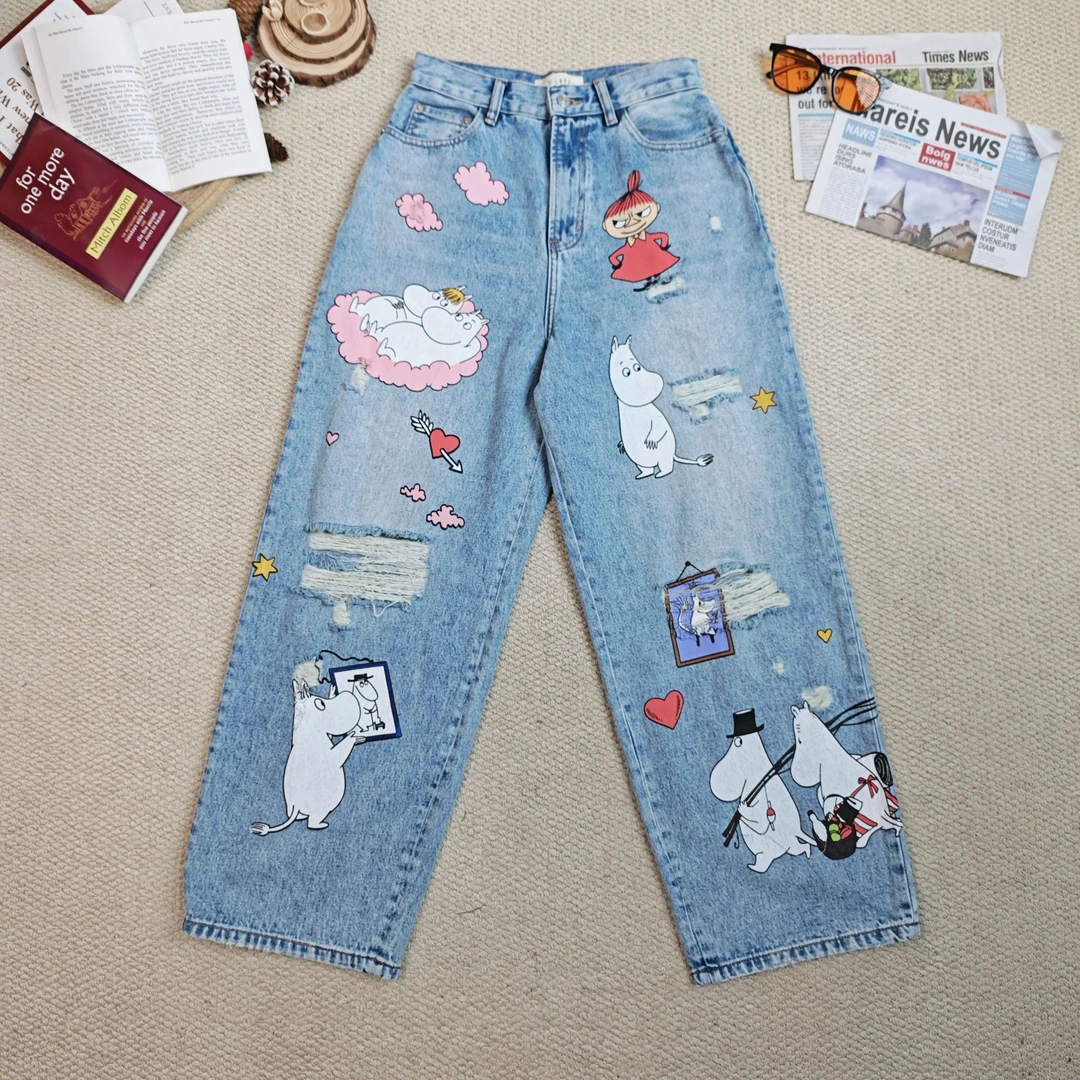 2025春季新款纯色卡通印花洗水牛仔破洞休闲裤阔腿裤9866