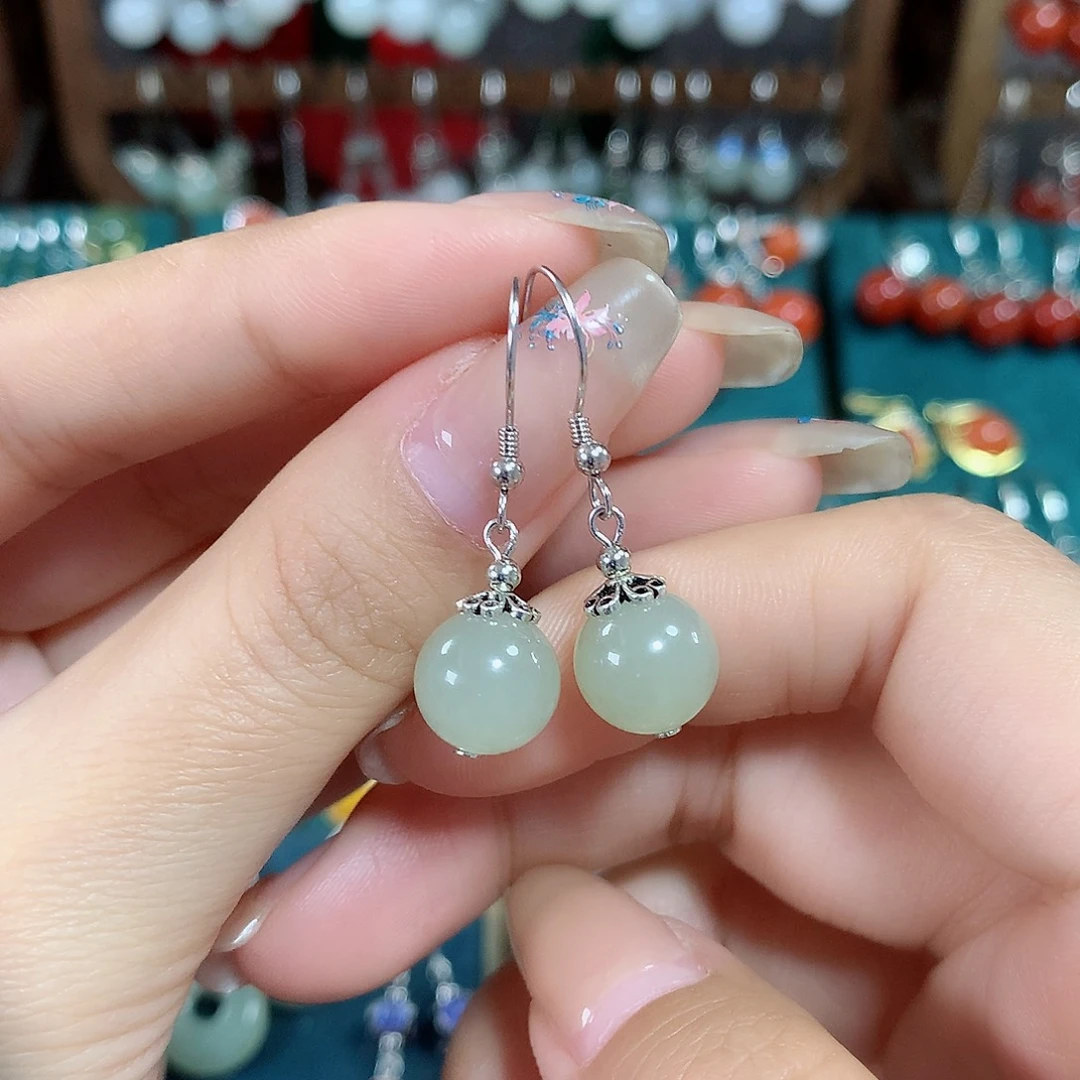 和田玉耳饰银S925镶嵌天然和田玉晴水10mm左右