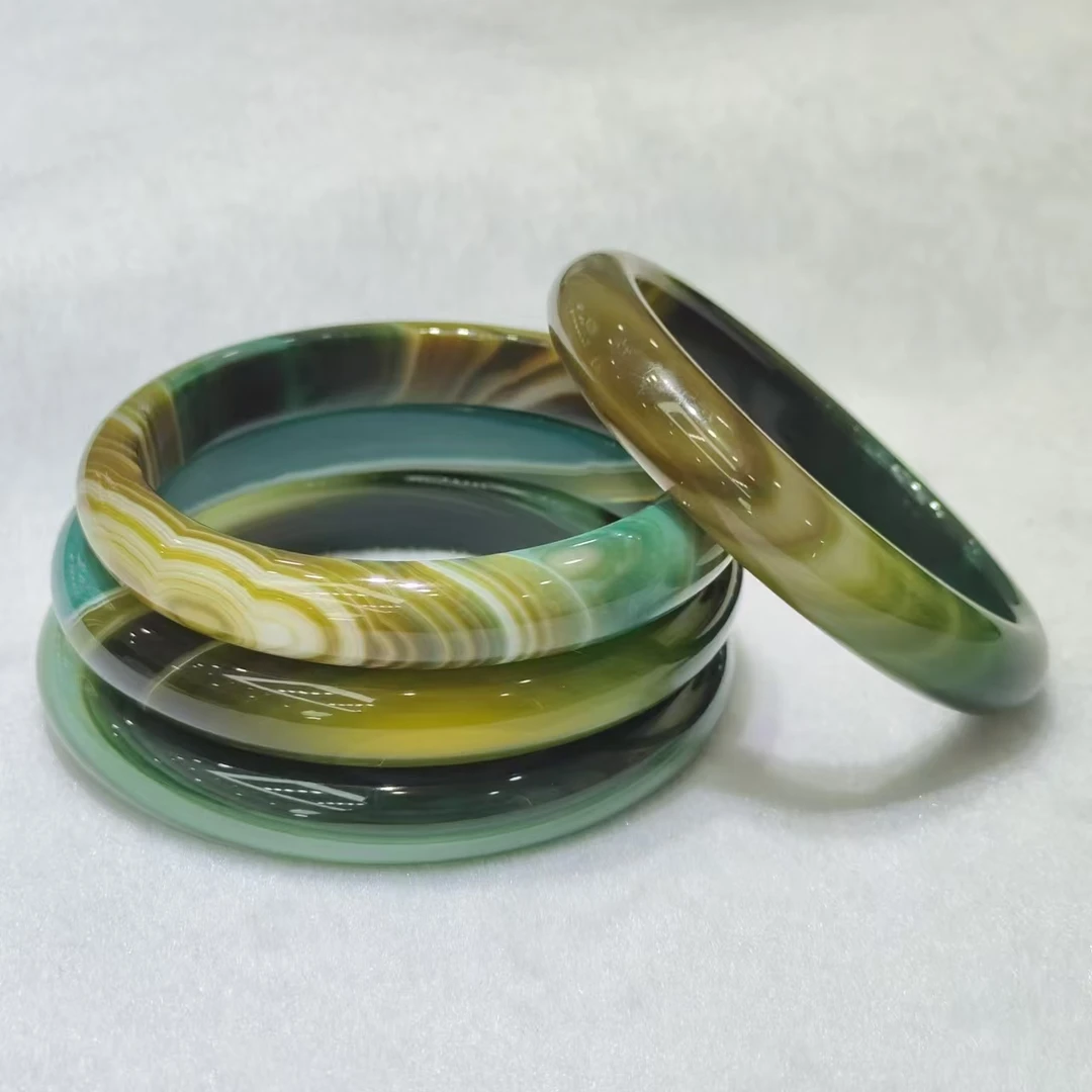 【老三珠宝】绿虫花手镯【多样性发其一】圈口52-64mm