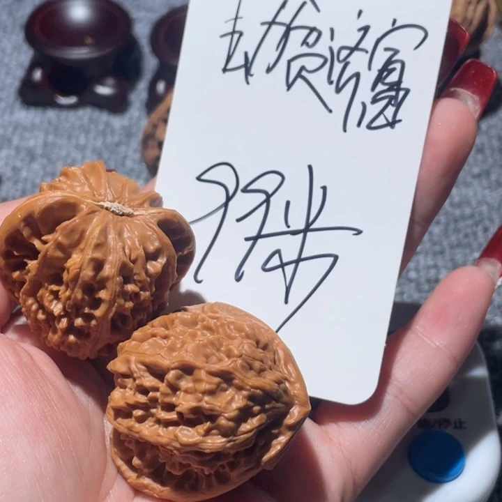 劫***富吊坠文玩核桃白狮子