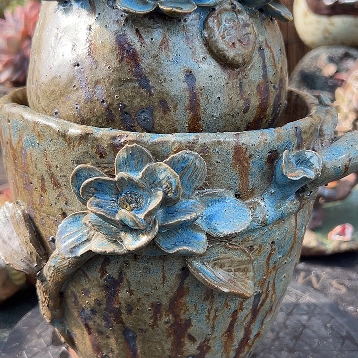 一套手工粗陶高温花盆