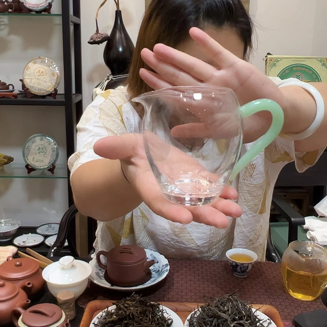 直播间的产品图片