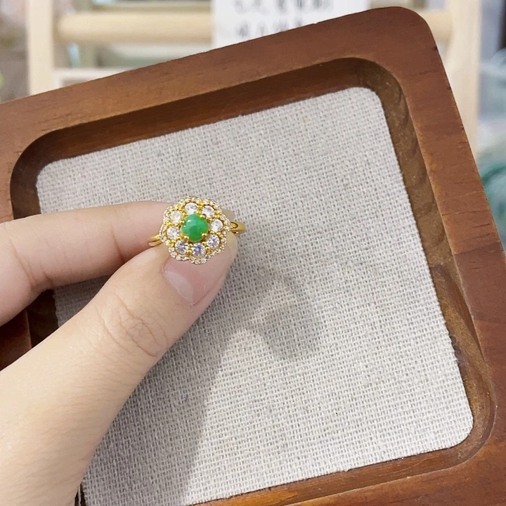 翡翠未镶嵌颈饰天然翡翠Ａ货