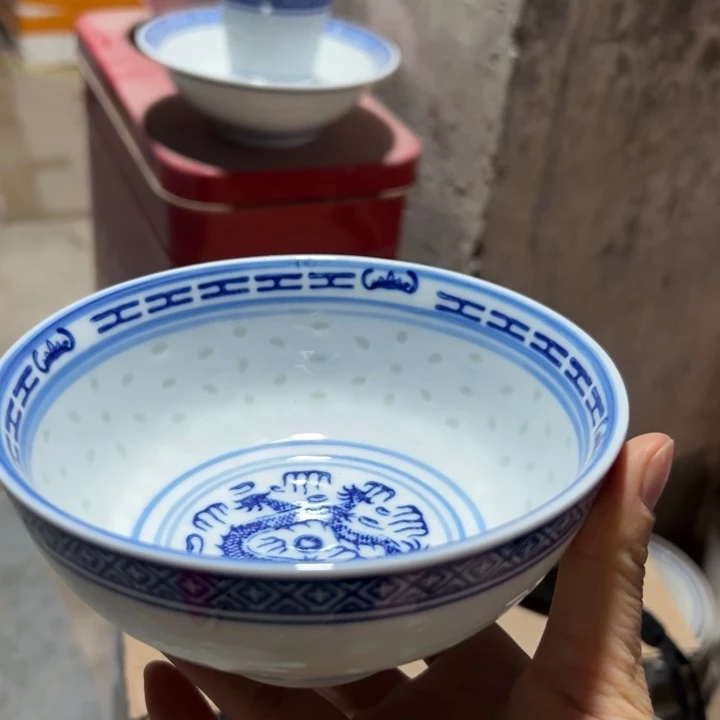 碗青花玲珑5.5寸饭碗