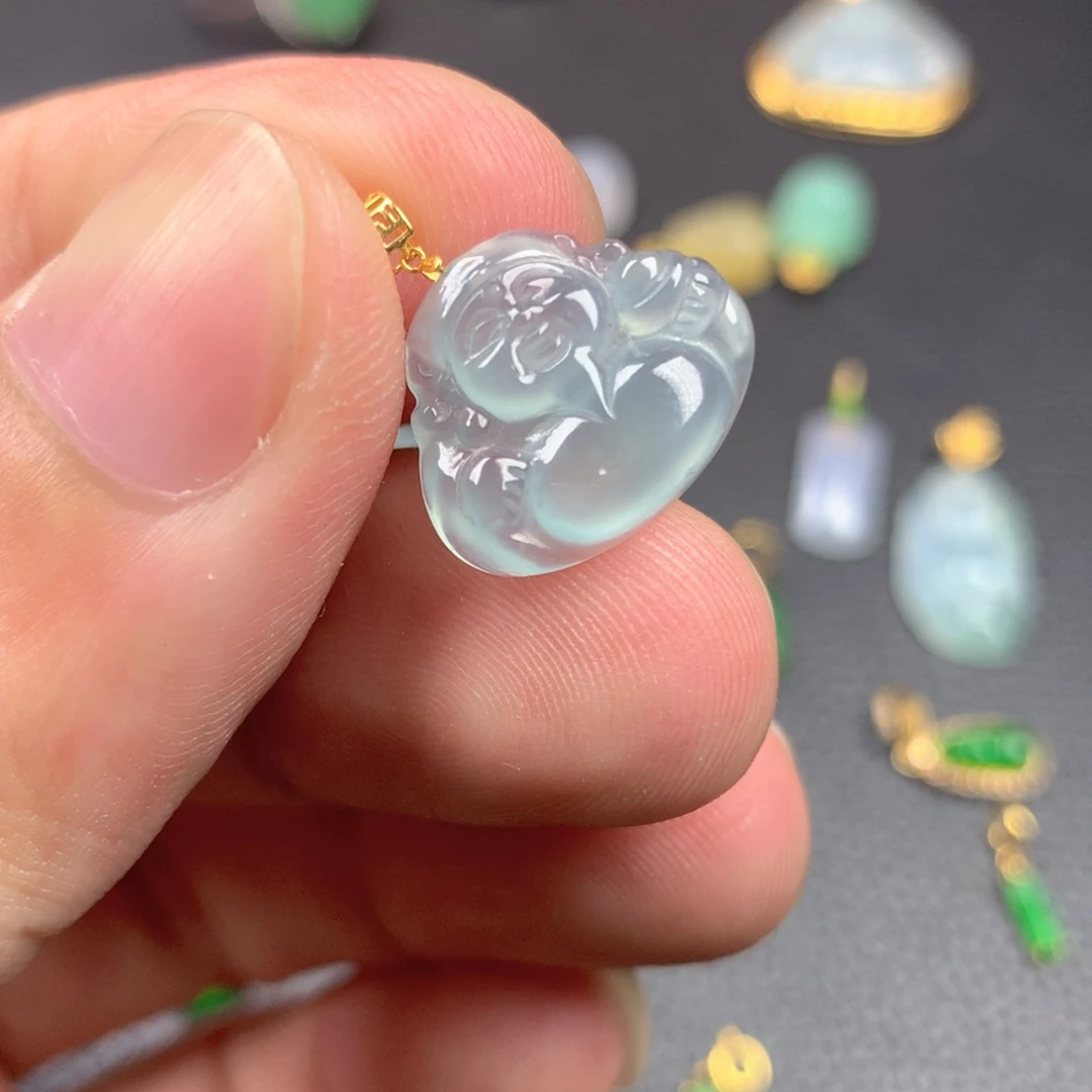 【闪购商品】翡翠18K金镶嵌颈饰