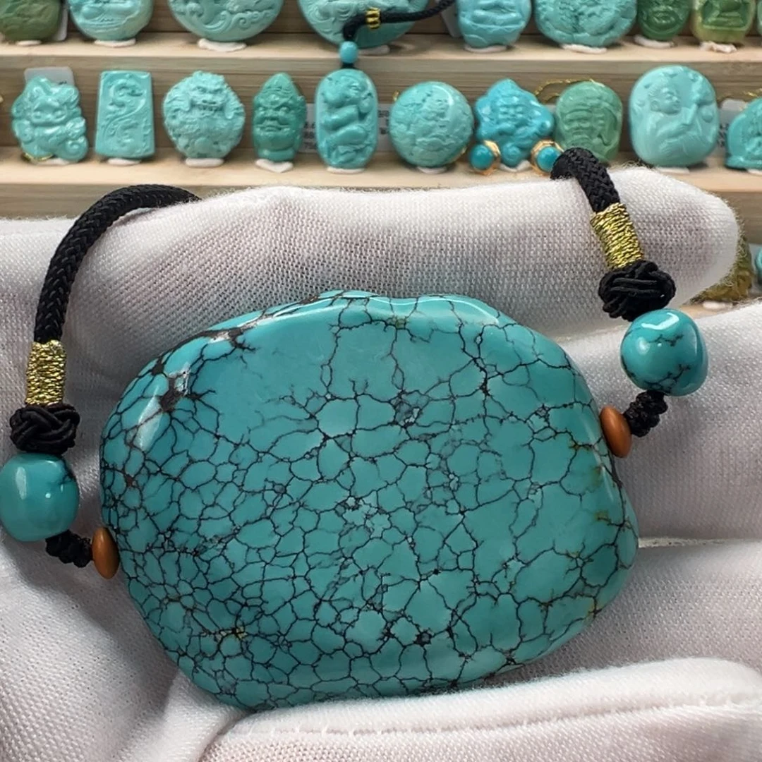 未镶嵌绿松石随形39.7mm