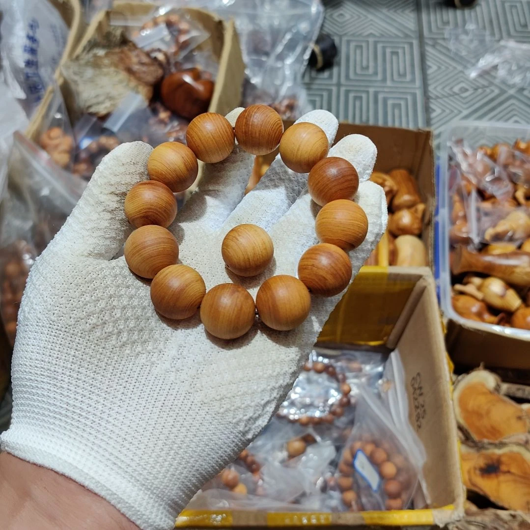 21号+2.0太行崖柏毛珠子