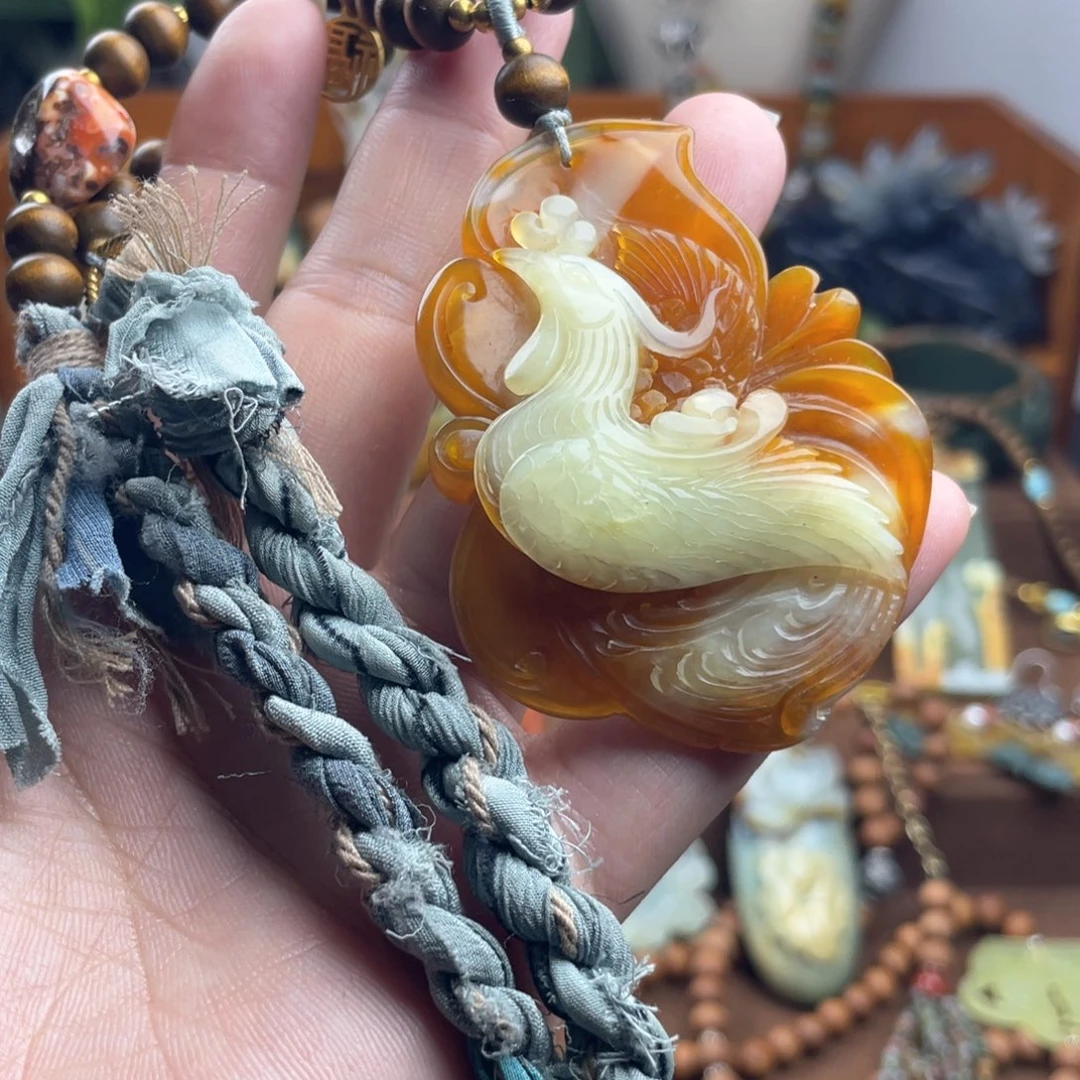 蛇纹石玉未镶嵌吊坠