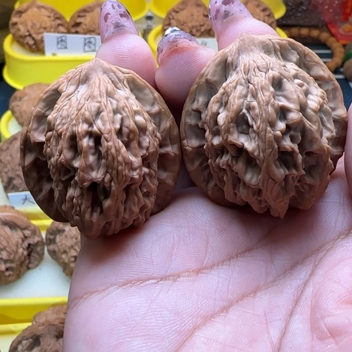 曹*岁弯弯核桃，全屏弯弯核桃，麦穗壶