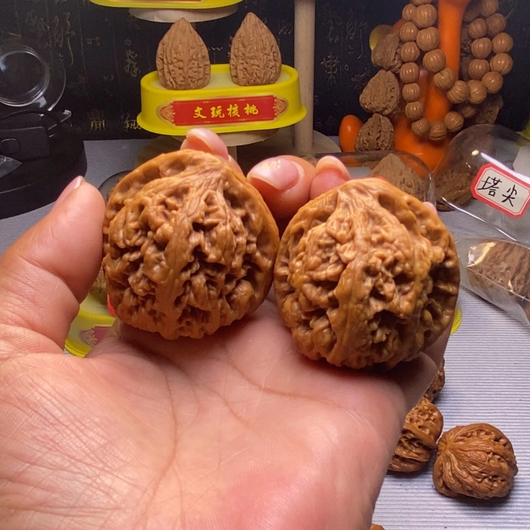 把件文玩核桃用**受粗筋对歪连枝果