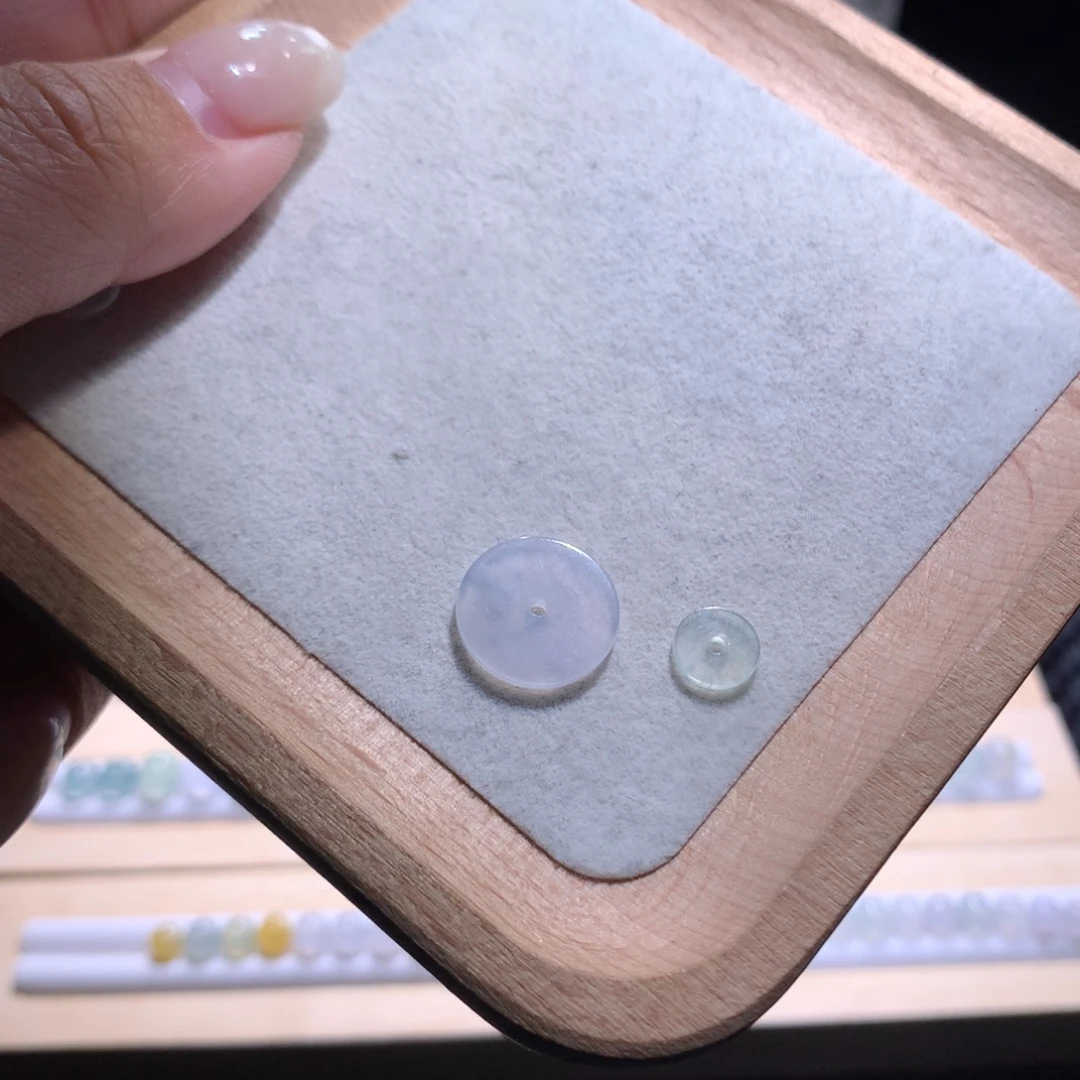 翡翠散珠福利扣子买一送一