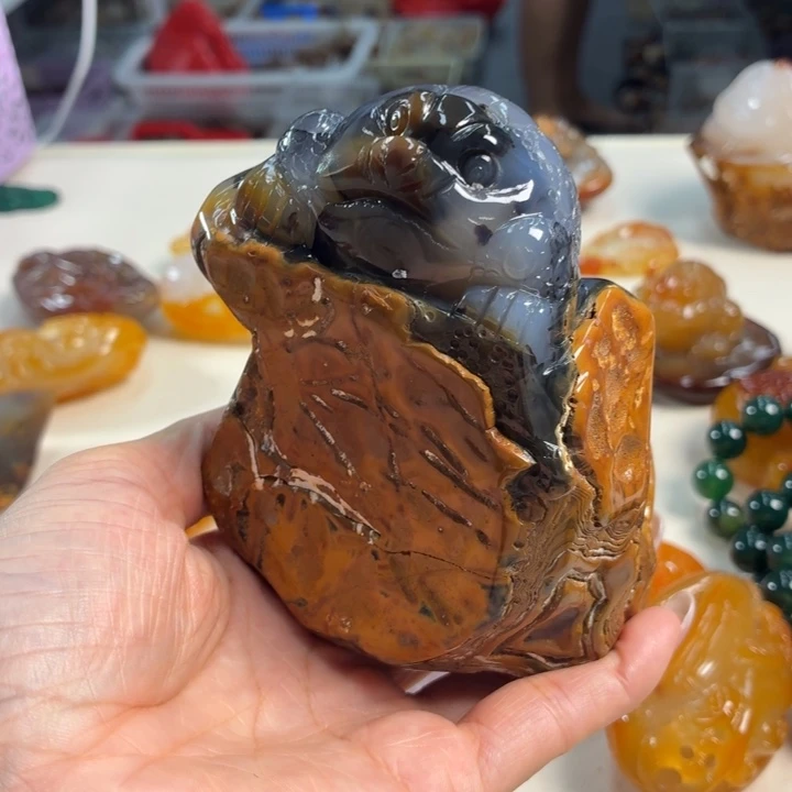 未镶嵌颈饰玛瑙/玉髓