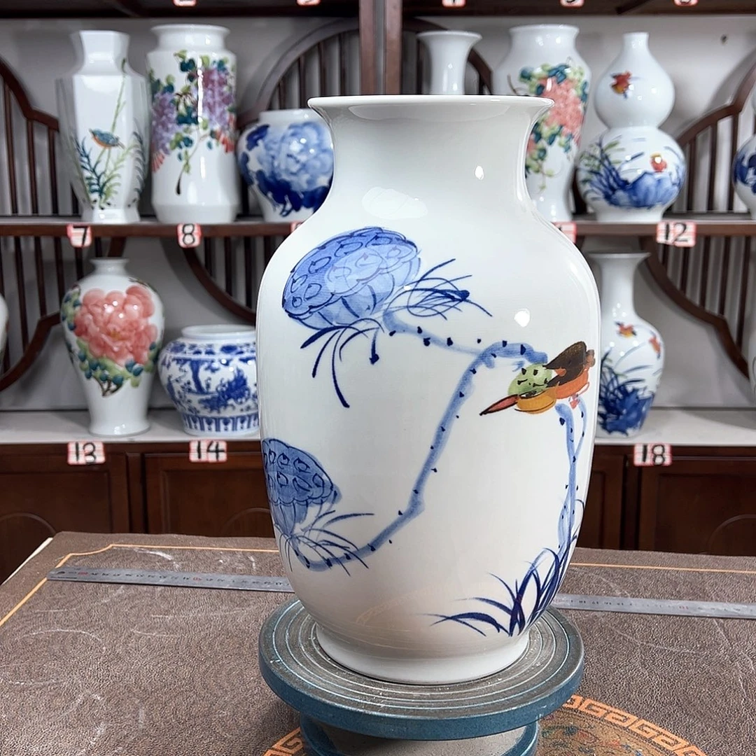 摆件景德镇陶瓷大冬莲子